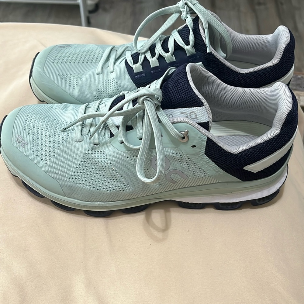 On Cloud Running Shoes